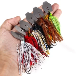 Fishing Lures 100mm 11g Blade Metal Bait With Rubber Skirt Artificial Wobbler 1pcs